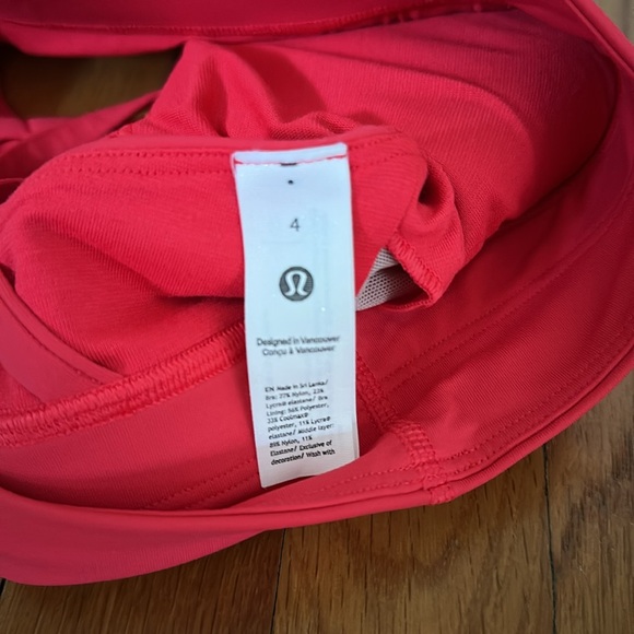 Lululemon red glow set energy longline bra and hotty hot shorts - Picture 4 of 9